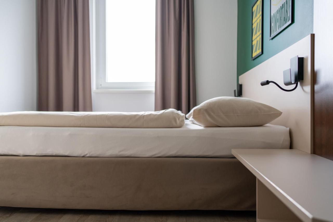 Sleeep Hotel أنسفيلدين المظهر الخارجي الصورة